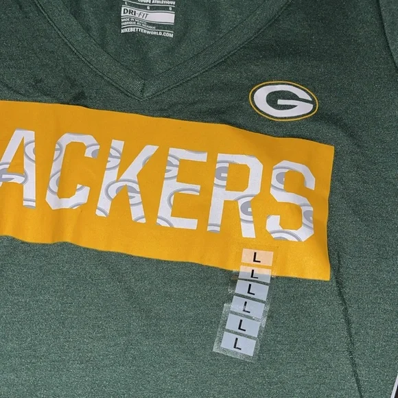 Women’s Packers Nike tee size large - Picture 3 of 6